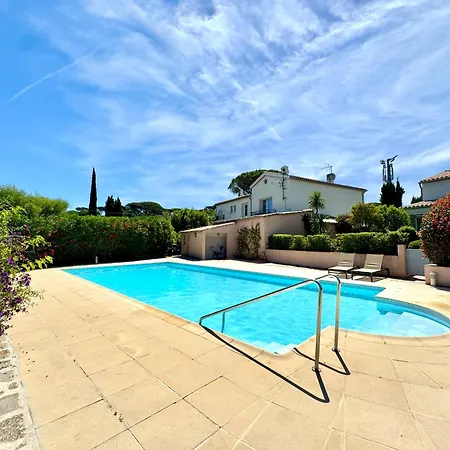 Appartement L'elegant,4pers,piscine,2 Parkings,climatisation Saint-Tropez