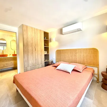 Apartment L'elegant,4pers,piscine,2 Parkings,climatisation