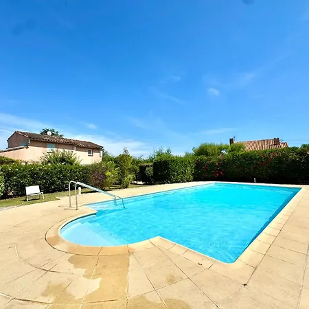 L'elegant,4pers,piscine,2 Parkings,climatisation Appartement *