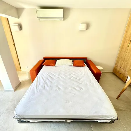 L'elegant,4pers,piscine,2 Parkings,climatisation Appartement
