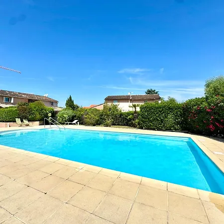 L'elegant,4pers,piscine,2 Parkings,climatisation