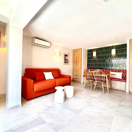 L'elegant,4pers,piscine,2 Parkings,climatisation