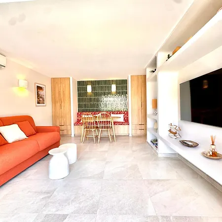 L'elegant,4pers,piscine,2 Parkings,climatisation