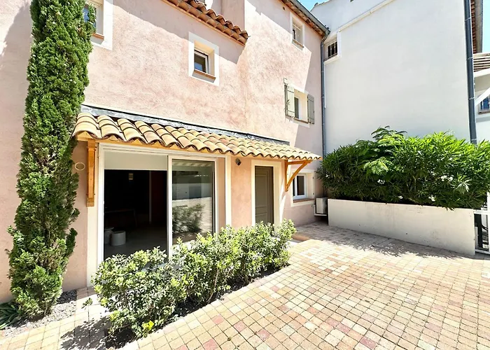 Apartment L'elegant,4pers,piscine,2 Parkings,climatisation Saint-Tropez