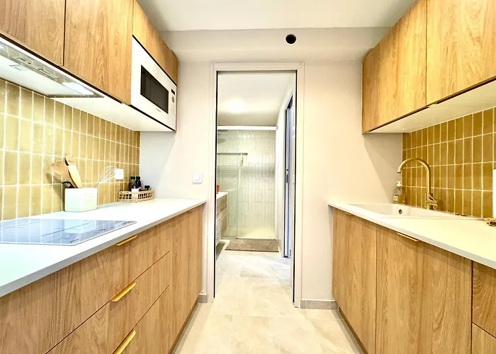 Apartment L'elegant,4pers,piscine,2 Parkings,climatisation Saint-Tropez