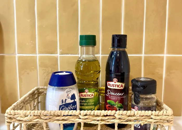 Apartment L'elegant,4pers,piscine,2 Parkings,climatisation Saint-Tropez